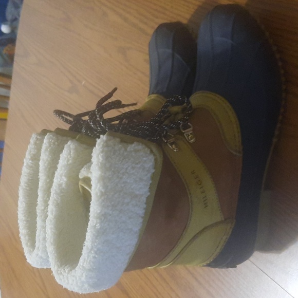 Tommy Hilfiger Boots Rusteen dark natural faux shearling lined size 10 - Picture 3 of 9